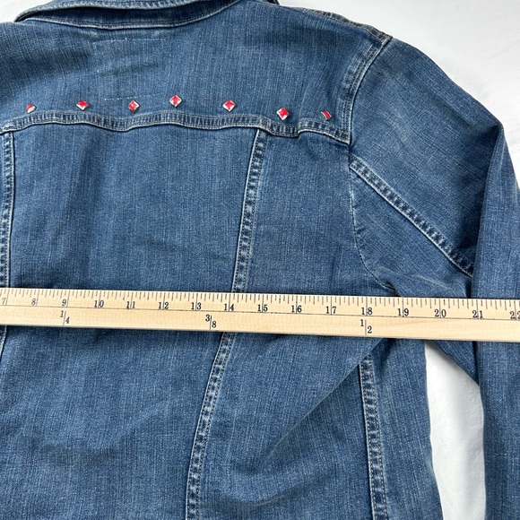 Levi’s Women’s Cropped Blue Denim Jean Jacket – Size L Red Embellished Detail - Picture 9 of 10